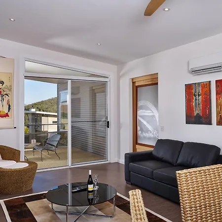 Panoramia Villas Myrtleford Exterior photo